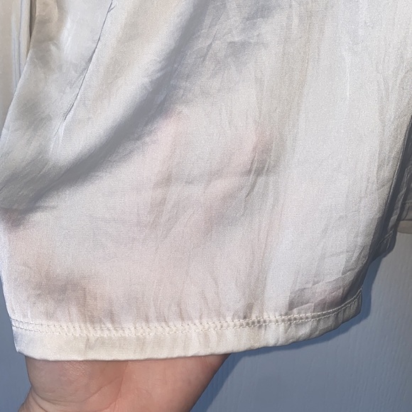 Banana Republic Women’s Cream Blouse with Turtle Neck - Picture 6 of 8